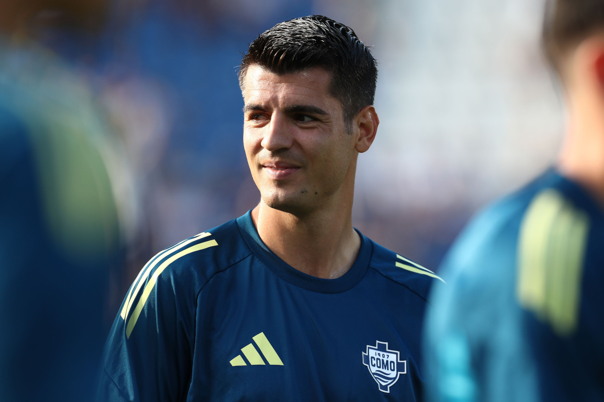 Alvaro Morata con la maglia del Como